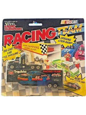 Die Cast Racing Champions Chris Yarbrough 66 NASCAR Team Truck Trailer Mini Car